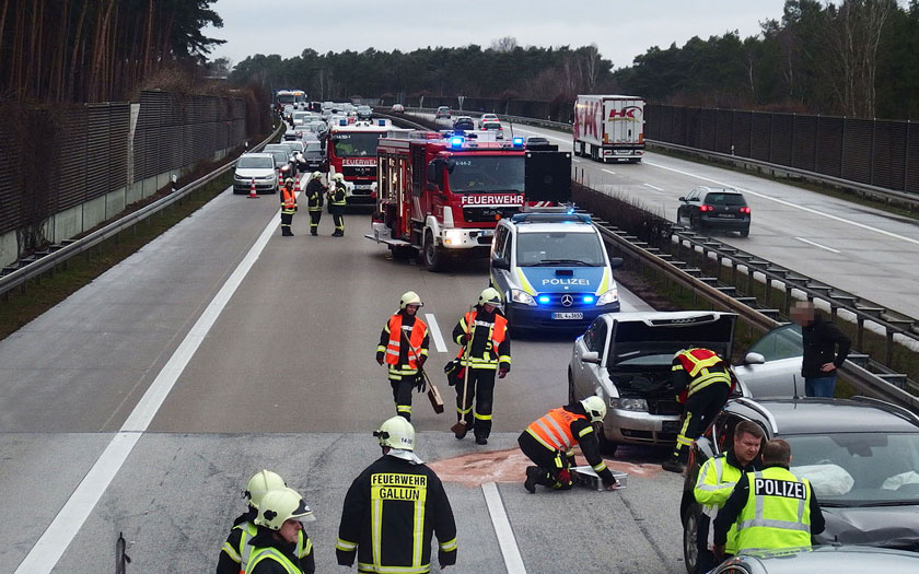 Unfallstelle auf der Autobahn